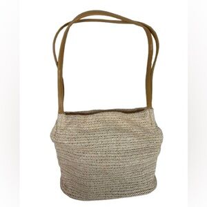 💜 5/$20 Cream Woven Shoulder Bag